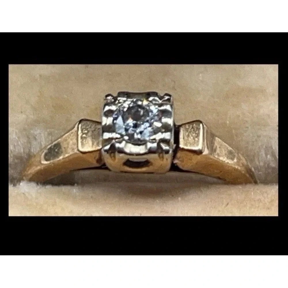 Victorian 14k-18k Gold Diamond Ring